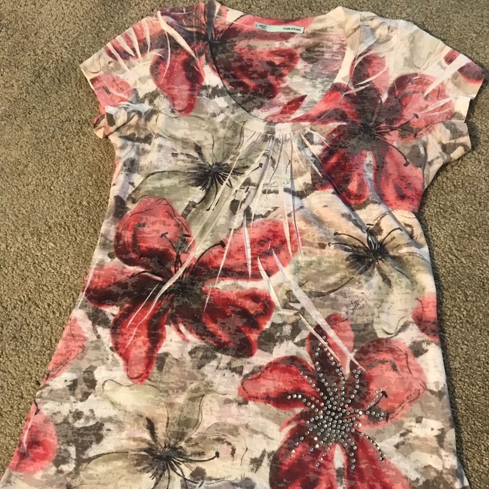 Maurices teeshirt